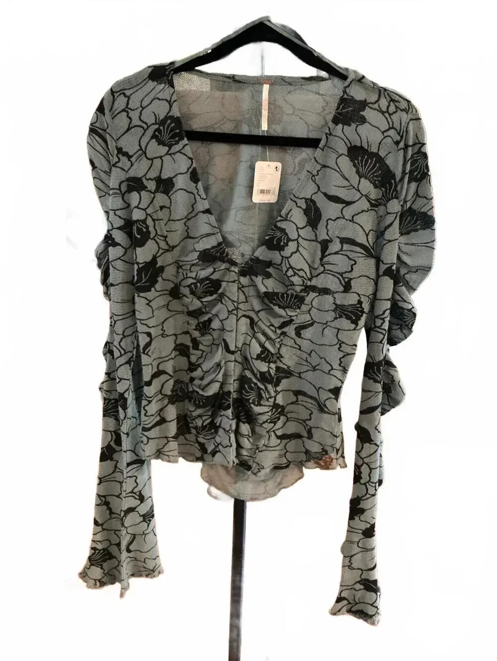 #FP087 NWT Free People Through The Meadow Top, Size L